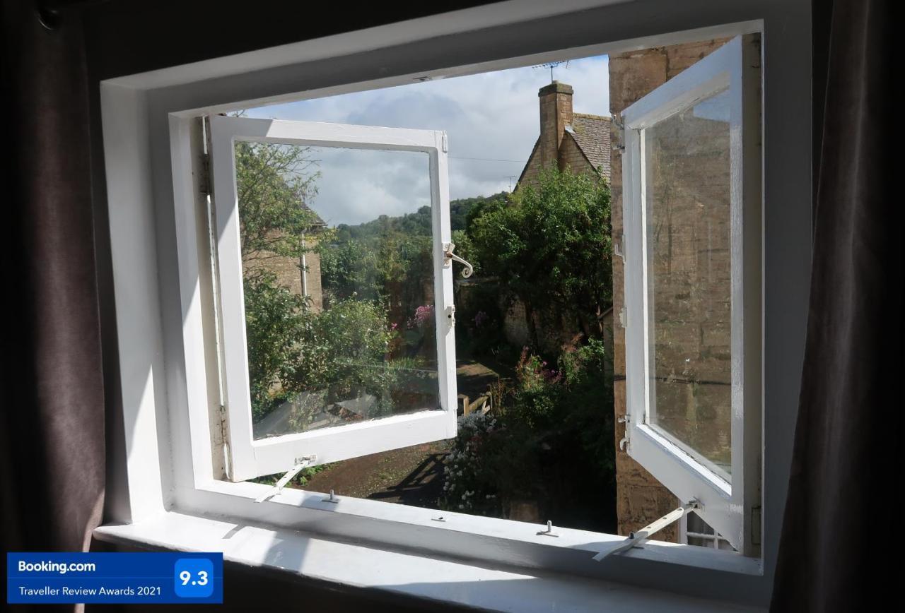 Peaceful Cottage In Heart Of Winchcombe Eksteriør billede